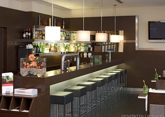 Intercityhotel Hauptbahnhof Hotel 4*