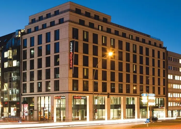 Intercityhotel Hauptbahnhof 4*