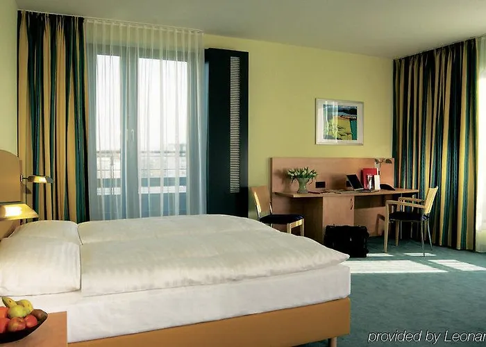 Hotel Intercityhotel Hauptbahnhof 4*