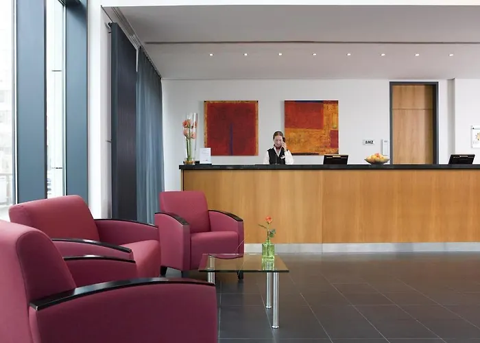 Hotel Intercityhotel Hauptbahnhof 4*