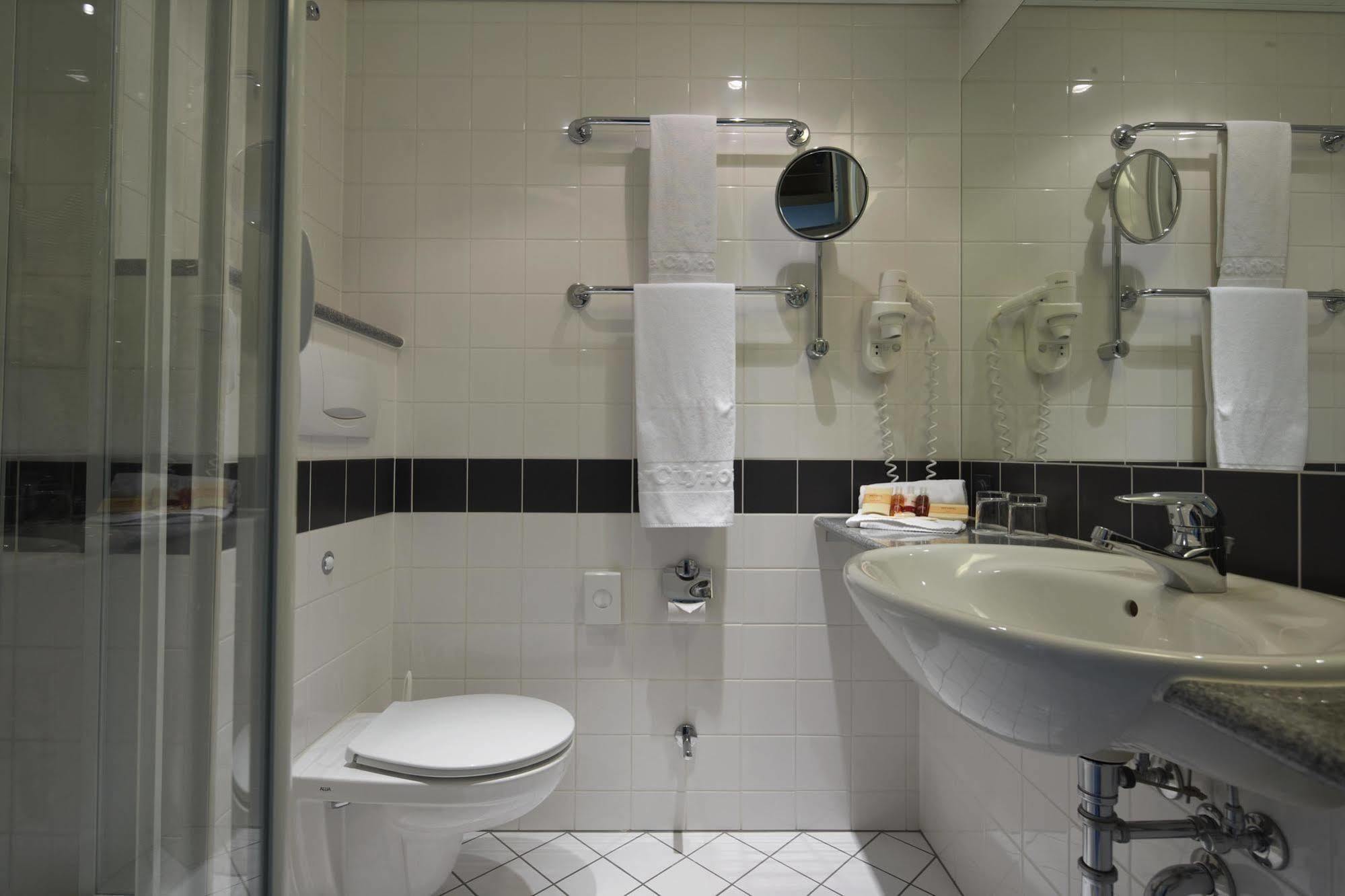 intercityhotel hamburg hauptbahnhof glockengießerwall hamburg